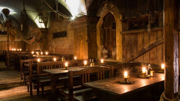 Medieval dinner in Prague with transports, Guide Prague