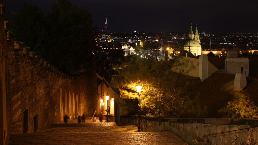 stairs by the castle, evening tour in Prague, Guide Prague