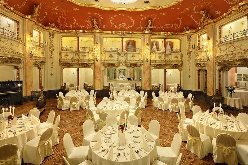 Boccacio ball room, Mozart dinner, Guide Prague